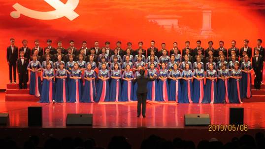 说明: C:\Users\zhangting\Desktop\小艾电竞
学生基本情况\校园风采 (9).jpeg