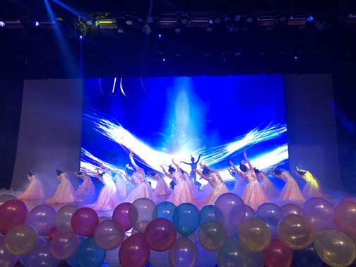 说明: C:\Users\zhangting\Desktop\小艾电竞
学生基本情况\校园风采 (1).jpeg